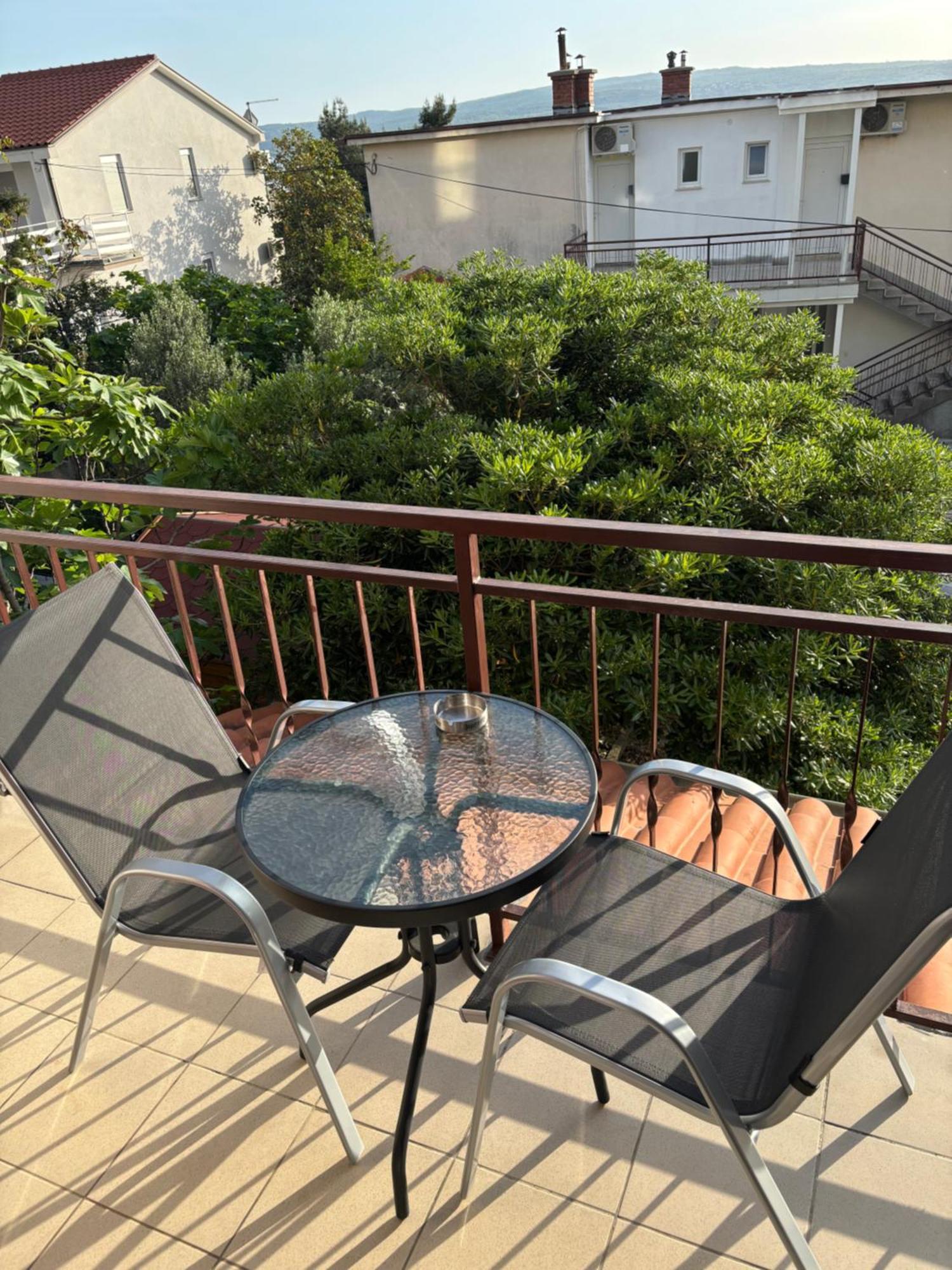 Apartman Hrusta Crikvenica Exterior photo